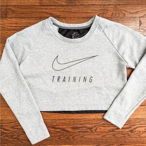 Nike Cropped Sweatshirt
